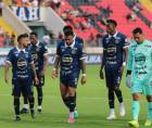 El entrenador Javier López de Motagua mandó un equipo alternativo para medirse al Estrella Roja. Foto David Romero.