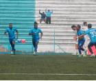 Gran definición de Denilson Núnez para abrir el marcador en La Paz. Foto: Aníbal Vásquez y Neptalí Romero