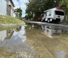 Los pobladores de la colonia Miguel Ángel Pavón ya no soportan vivir entre las aguas negras, las calles inundadas.