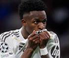 Vinicius ya estampó su firma para quedarse con el Real Madrid por muchos años más.