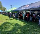 Centenares de ceibeños de diversas edades acudieron en busca de un puesto de trabajo, reflejando la alta tasa de desocupación en esta región.