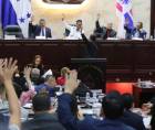 El pleno del Congreso Nacional aprobó dos contratos de préstamo por 225 millones de dólares destinados a fortalecer las finanzas públicas y respaldar el Presupuesto General de la República.