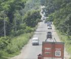 Dos carriles resultan insuficientes para el tráfico que se forma en la CA-4 a la altura de Cofradía, desde hace muchos años, pobladores piden que la carretera sea ampliada.