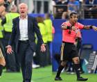 El técnico francés criticó al árbitro salvadoñero luego de la derrota 2-0 contra España por las semifinales del Mundial 2026. Foto EFE.