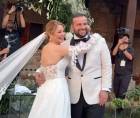 La reconocida presentadora hondureña Génesis Verde dio un paso importante en su vida personal al contraer matrimonio en una hermosa e íntima ceremonia celebrada en Guatemala, rodeada de amor, elegancia y la compañía de sus seres más cercanos.