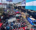 Fotografía muestra la nutrida movilización del Día del Trabajador en Tegucigalpa.