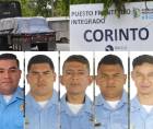 El subcomisionado Lester Josué Amador Herrera y los agentes Leonel Alejandro Valdez Núñez, Dailin Francisco Elvir Quintanilla, Nels Makley Eguigure Benavides y Emerson Josué Canales Fúnez, los cinco policías abatidos en Corinto, Omoa.