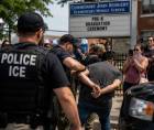 Los agentes migratorios detuvieron a <b>Nepthalí Zozaya Saucedo </b>y su esposa, <b>Cinthia Saraí Cardona Otero.</b>