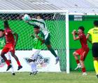 Marathón y Choloma no se hacen daño en el primer tiempo. FOTO Neptalí Romero.