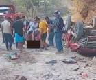 Escena del terrible accidente vial ocurrido este lunes en la comunidad de El Zapote, Linaca, Choluteca.