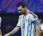 Lionel Messi se ha convertido en el villano de Argentina tras fallar su penal.