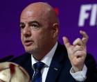 Infantino y la FIFA fueron cuestionados al querer privatizar la Copa del Mundo.
