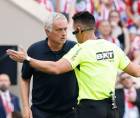 José Mourinho vuelve a estar en el centro de la polémica luego de lanzar una fuerte denuncia y mostrar pruebas para respaldar sus declaraciones.