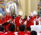 La ceremonia religiosa reunió a autoridades eclesiásticas, representantes de la sociedad civil, medios de comunicación y cientos de feligreses