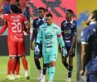 El Motagua sufrió una dolorosa derrota este domingo ante el Estrella Roja (0-2) en el Nacional: te compartimos las mejores imágenes del partido.