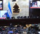 Maribel Espinoza, confirmó que los diputados del Partido Liberal, Partido Salvador de Honduras (PSH) y Partido Nacional participarán en la autoconvocatoria.