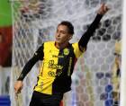 Nixon Cruz se convirtió en la figura del Clásico con su golazo para el triunfo del Real España ante Motagua.