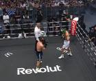 Espectacular ambiente en el Estadio La Cartuja en Sevilla para La Velada del Año 6.