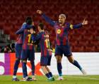 Jugadores del Barcelona celebrando uno de los goles ante el Copenhague.
