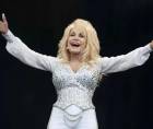 Foto en vida de Dolly Parton, legendaria estrella de la música country.