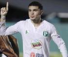 Erick Puerto celebrando uno de sus goles con el Platense en el Torneo Apertura 2025 de Liga Nacional.