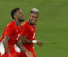 Amílcar Murillo celebrando su gol de tiro libre en el Brasil vs Panamá.