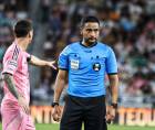 El reclamo de Messi al árbitro Said Martínez tras una decisión tomada por el tocapito catracho.