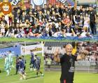 Así celebró el plantel de jugadores del Olimpia con el trofeo de campeones de la Supercopa de Honduras y la tristeza del Motagua, que tuvo un gran gesto.