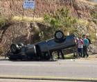 Escena del accidente de tránsito que dejó una víctima mortal y cuatro heridos en la carretera CA-5.