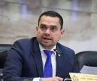 Fotografía a Tomas Zambrano, presidente del Congreso Nacional tomada en el ente legislativo.