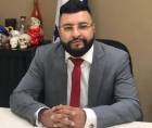 Marco Vallecillo fue procesado por el Ministerio Público por su presunta participación en un caso de corrupción. Un reciente fallo judicial modificó las medidas cautelares impuestas al exfuncionario, entre ellas la prisión preventiva, por lo que ahora se defiende en libertad.