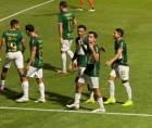 Isaac Castillo celebrando su golazo contra el Olancho FC.