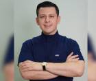 El doctor Bryan Rojas, especialista en Medicina Interna, Obesidad y Nutrición, asume como nuevo jefe del servicio de Emergencias del hospital Mario Rivas.