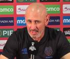 Eduardo Espinel en conferencia de prensa previo a su juego en Copa Centroamericana ante Alianza.