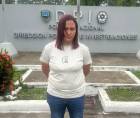 Momentos de la captura de la implicada en estafar con comprobantes falsos en San Pedro Sula.