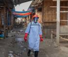 Bunia tiene casi 693,000 habitantes, entre los que hay quienes no creen del todo en este brote, el decimoséptimo que azota a la República Democrática del Congo.
