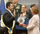 Zelaya jura como alcalde en el Museo para la Identidad Nacional