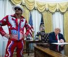 El cantante estadounidense Kid Rock (izq.) y el presidente estadounidense Donald Trump, en una fotografía de archivo.