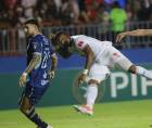Jorge Benguché falló un mano a mano en el primer tiempo del Olimpia vs Cartaginés.