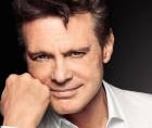 El cantante Luis Miguel compartió la imagen del tour en sus cuentas de X e Instagram, sin revelar aún fechas, ciudades ni países.