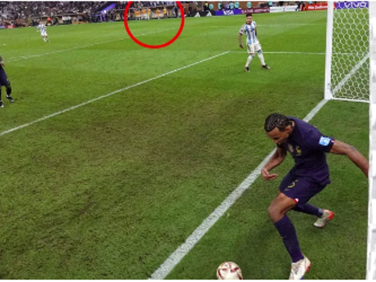 Momento del tercer tanto de Argentina.