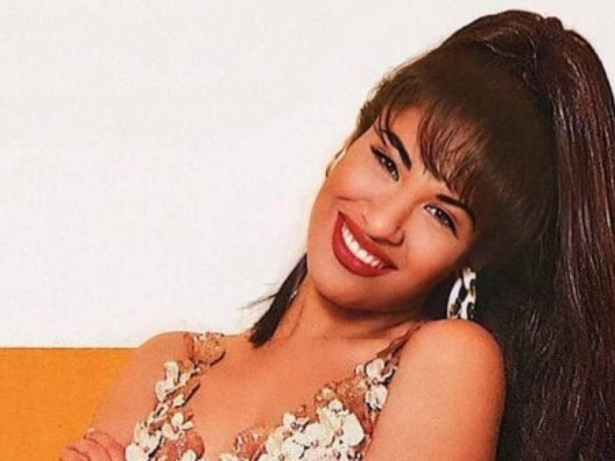 Viudo de Selena Quintanilla comparte una foto inédita de la cantante