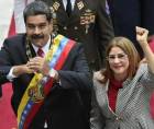 La nueva primera dama, nacida en el estado de Cojedes (centro) en 1956, está comprometida con el proceso bolivariano desde hace más de tres décadas, cuando se sumó, junto con Maduro, al movimiento génesis del chavismo, el MBR-200.