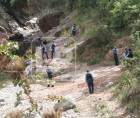 La Policía Nacional en el lugar del hallazgo, este domingo.