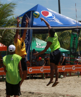 Viento en popa la Copa de Voleibol Gatorade