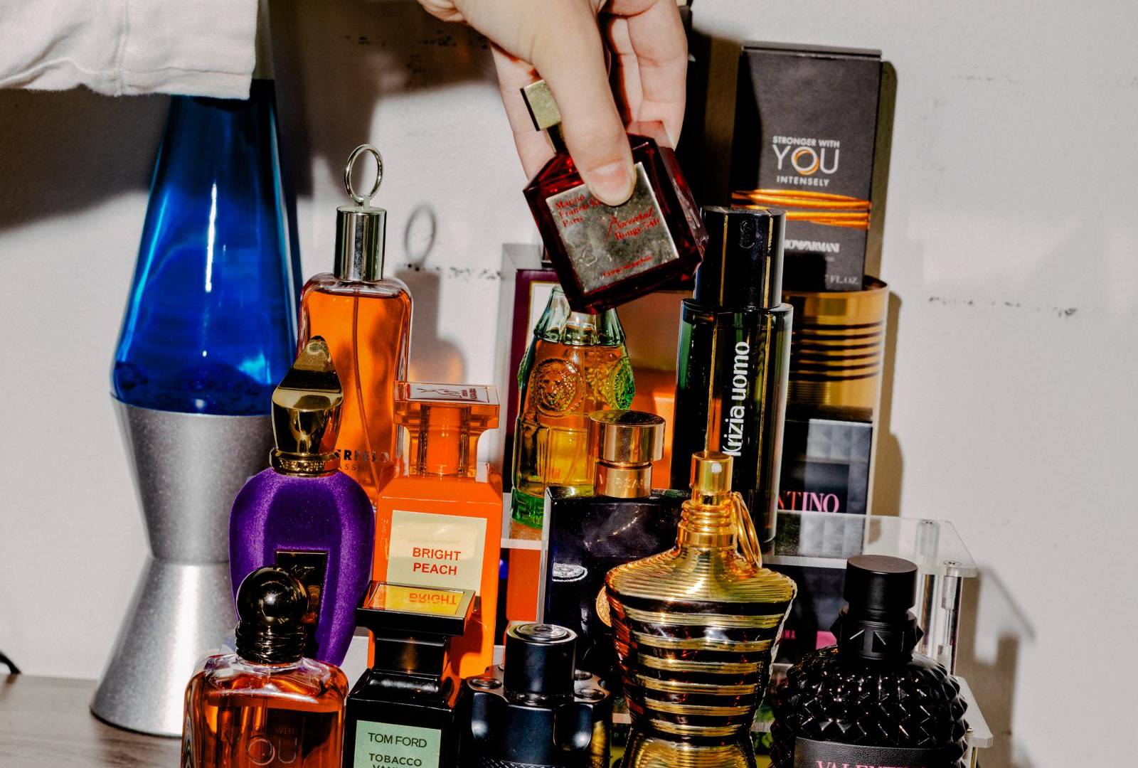 $!Los adolescentes han desarrollado un gusto por marcas de fragancias finas como Tom Ford.