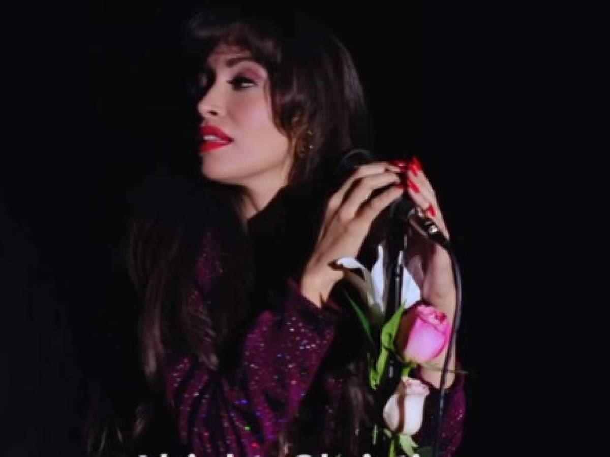 Netflix presenta a Christian Serratos como a Selena Quintanilla en primer trailer