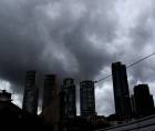 Una mañana lluviosa en Tegucigalpa, capital del país. Fotografía de archivo.