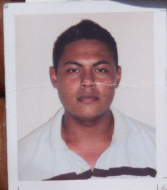 Hallan a dos amigos muertos en bolsas