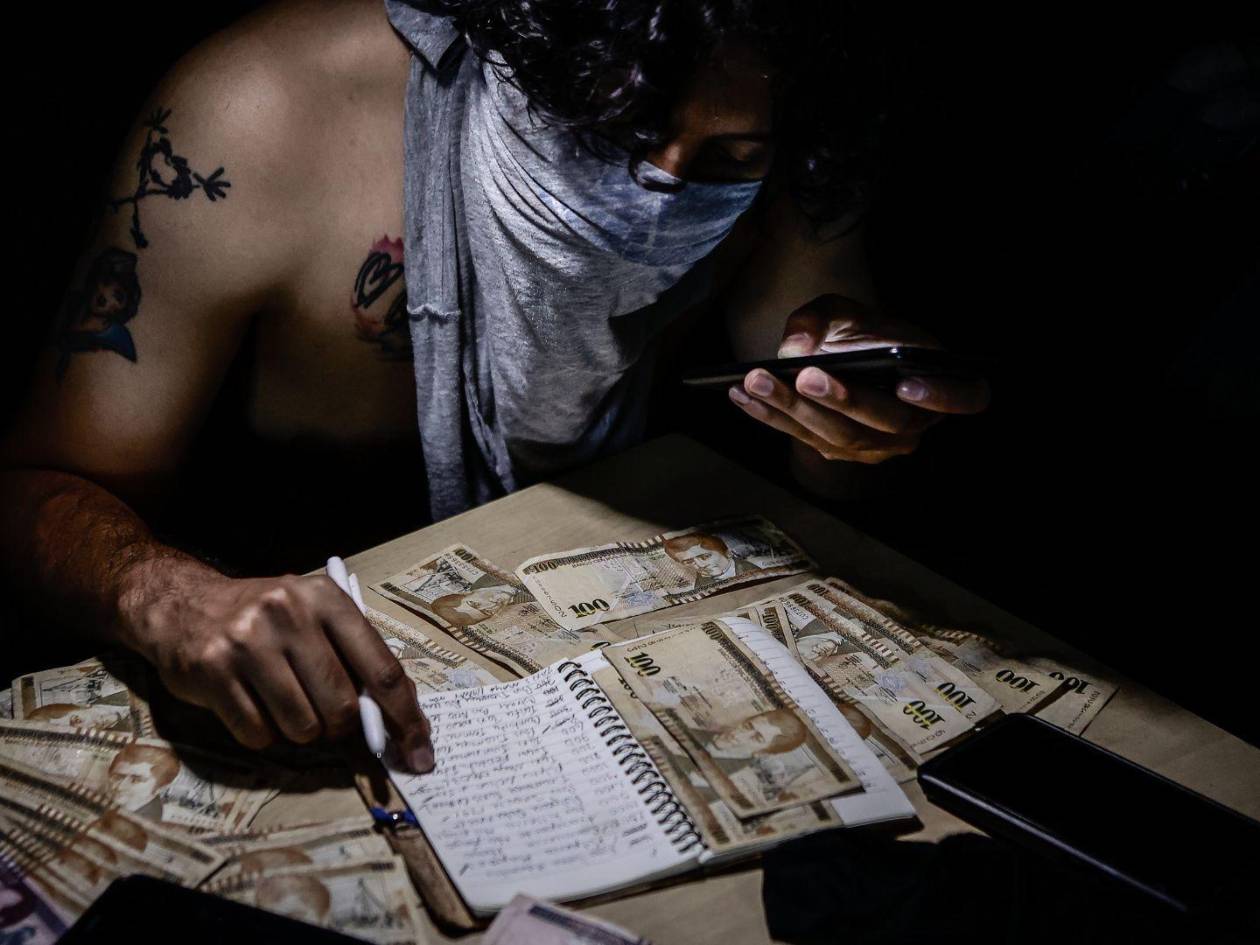 Son millonarias las cantidades de dinero que los extorsionadores siguen absorbiendo, principalmente de los transportistas y comercios.